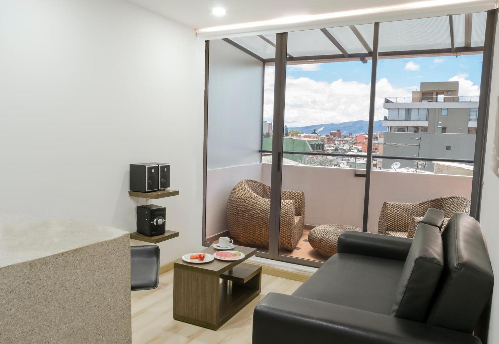 Hotel Apartamentos Regency La Feria Bogotá Eksteriør bilde