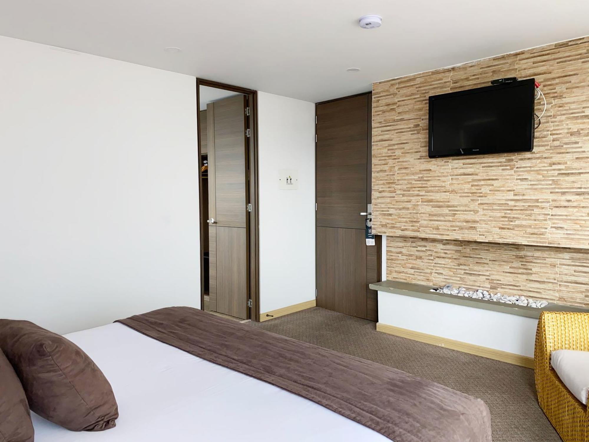 Hotel Apartamentos Regency La Feria Bogotá Eksteriør bilde