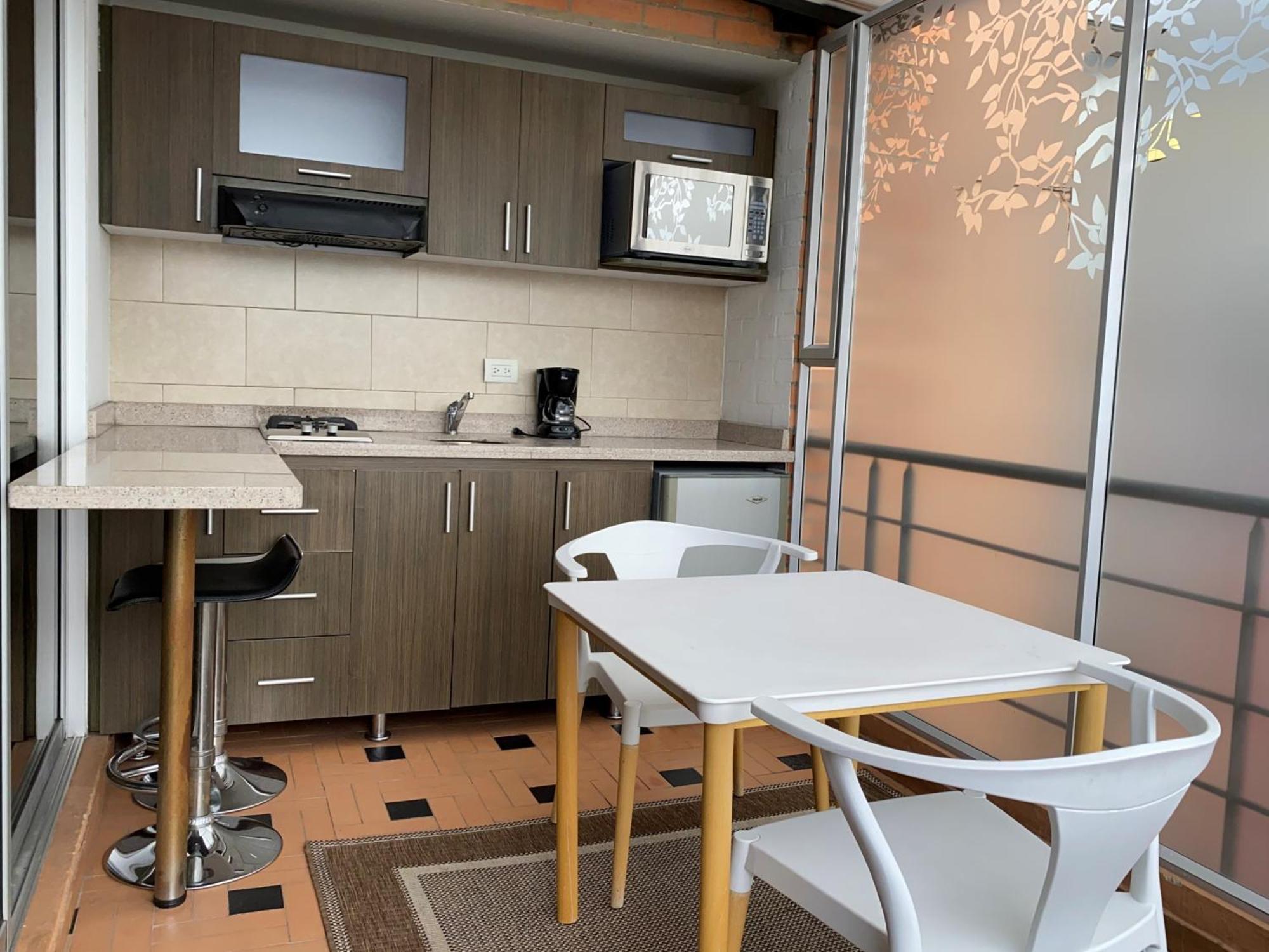 Hotel Apartamentos Regency La Feria Bogotá Eksteriør bilde